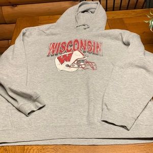 Wisconsin hoodie size XL
